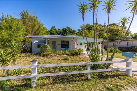 Single Family Residence in SAINT AUGUSTINE FL 580 ANDERSON STREET 1.jpg