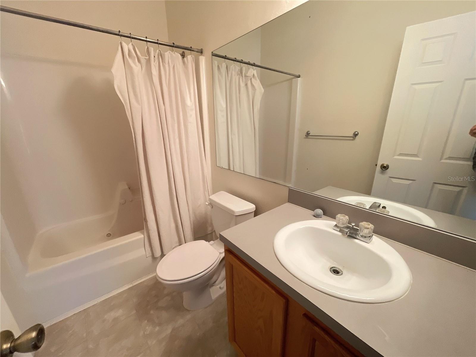 KENISINGTON NORTH CONDO - Residential