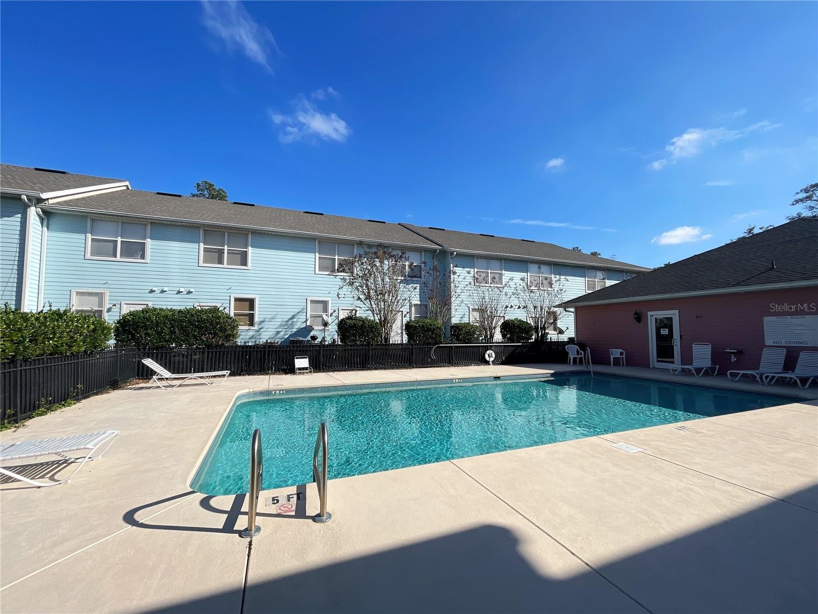 KENISINGTON NORTH CONDO - Residential