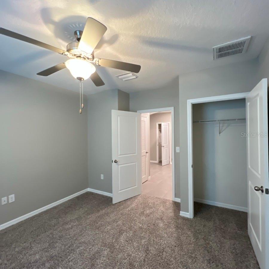 COBBLESTONE NORTH - Residential Lease