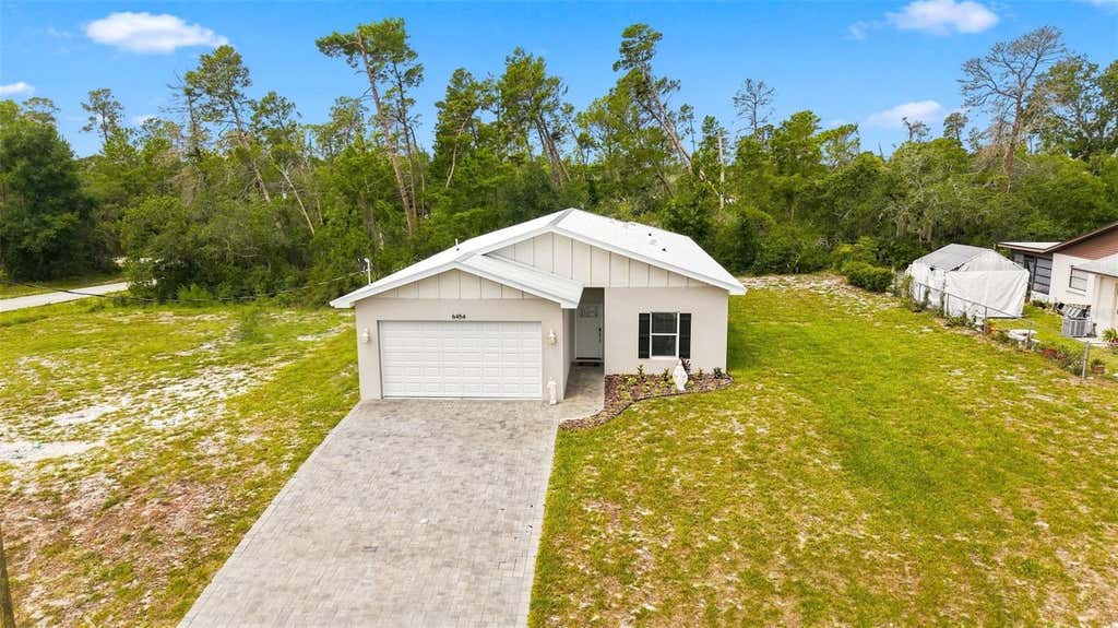 Photo of 6454 Freeport Drive, Spring Hill, FL 34608 (MLS # W7888113)
