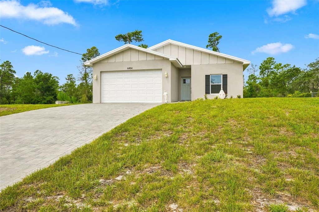Photo of 6454 Freeport Drive, Spring Hill, FL 34608 (MLS # W7888113)