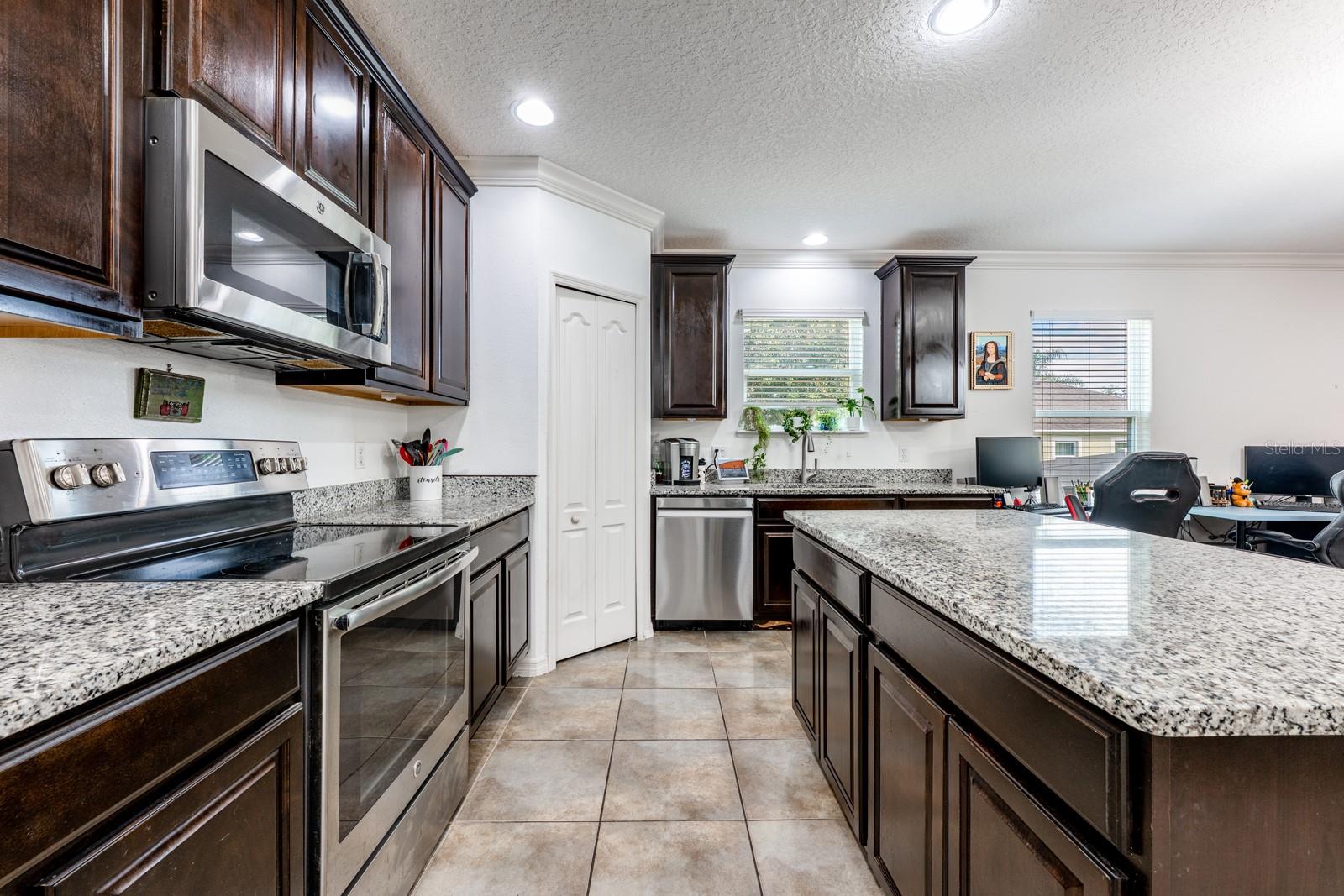 MARINA DEL REY PH 2 - Residential