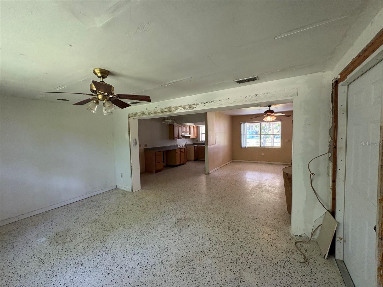 INVERNESS HIGHLANDS WEST - Residential