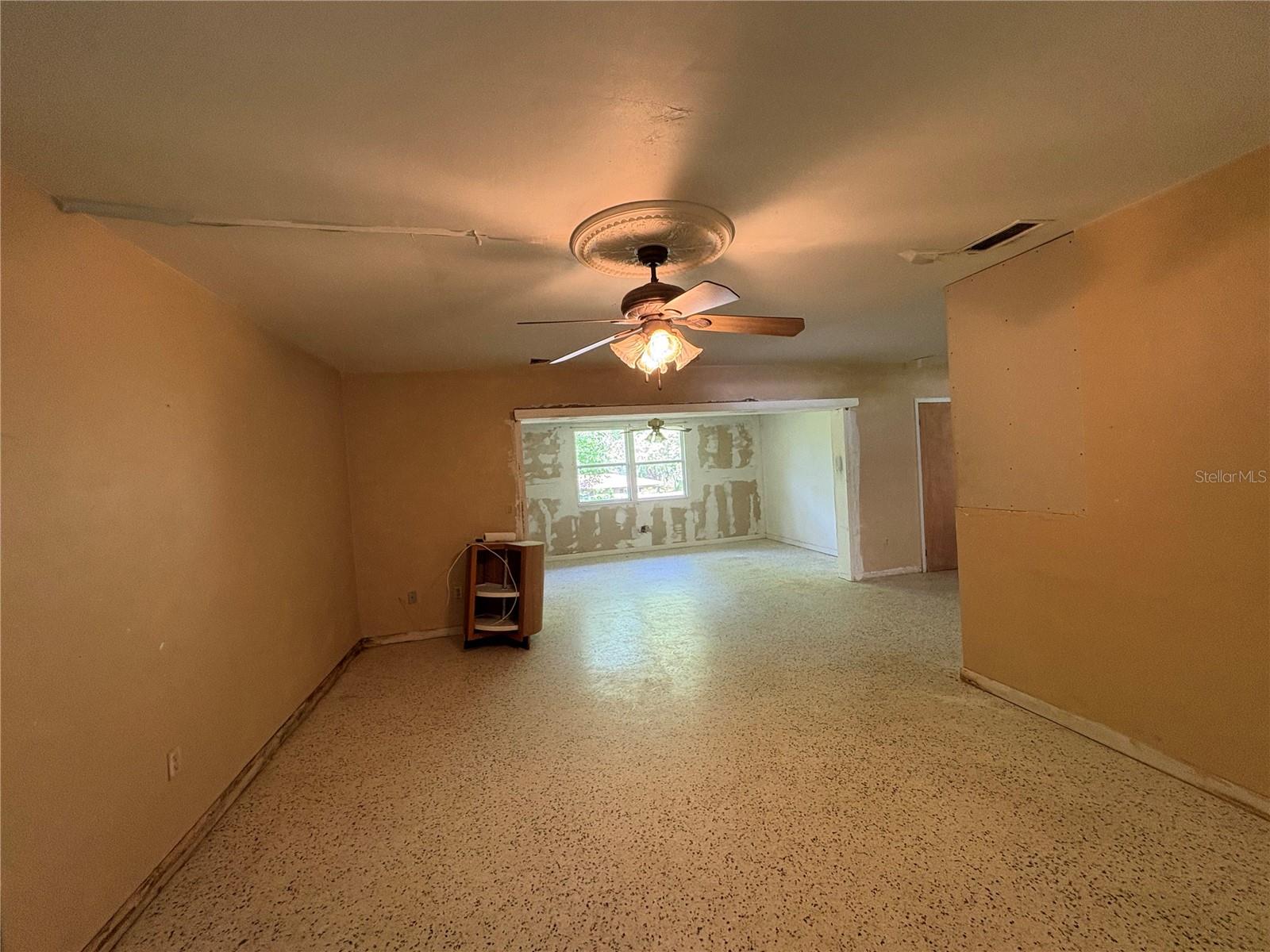 INVERNESS HIGHLANDS WEST - Residential