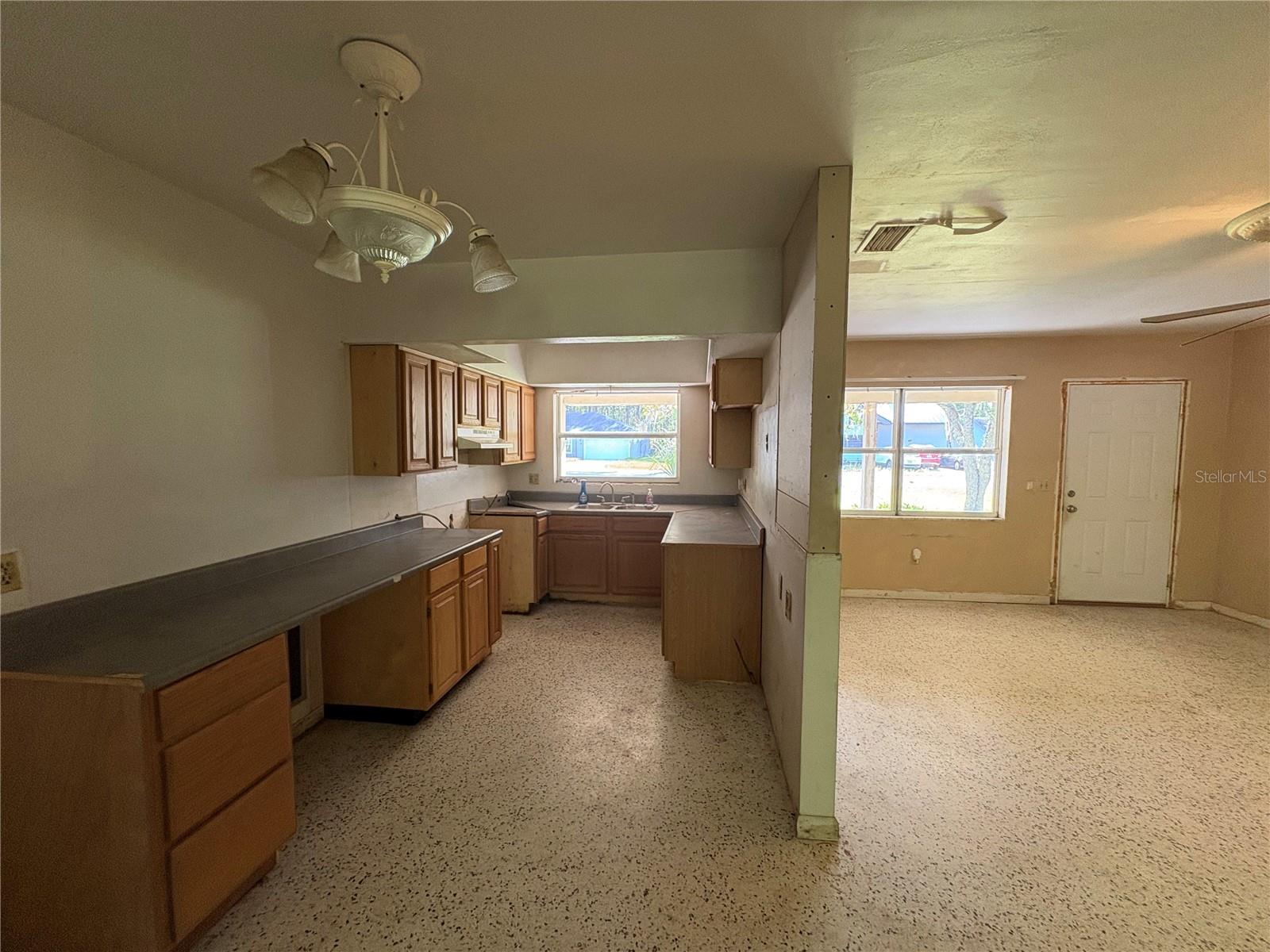 INVERNESS HIGHLANDS WEST - Residential