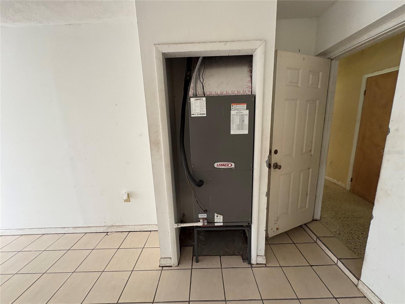 INVERNESS HIGHLANDS WEST - Residential