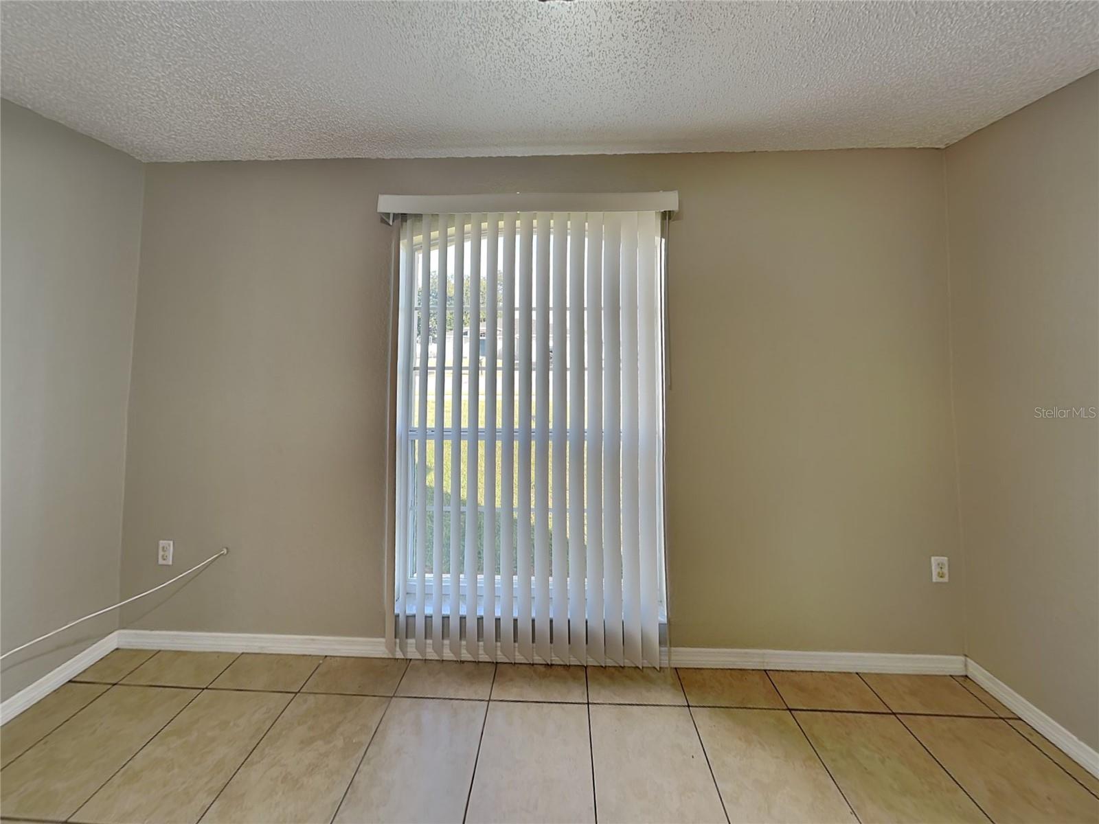 HIGHLAND CREST PH 01 - Residential Lease