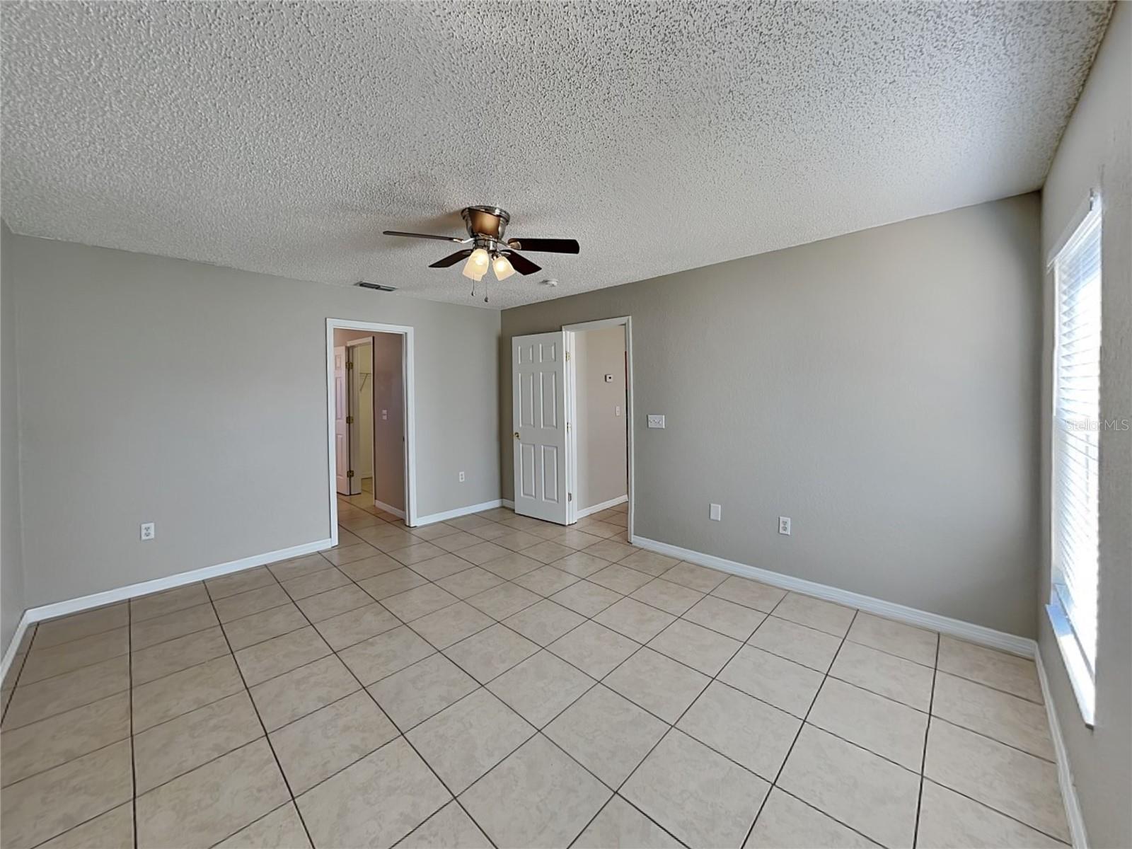 HIGHLAND CREST PH 01 - Residential Lease