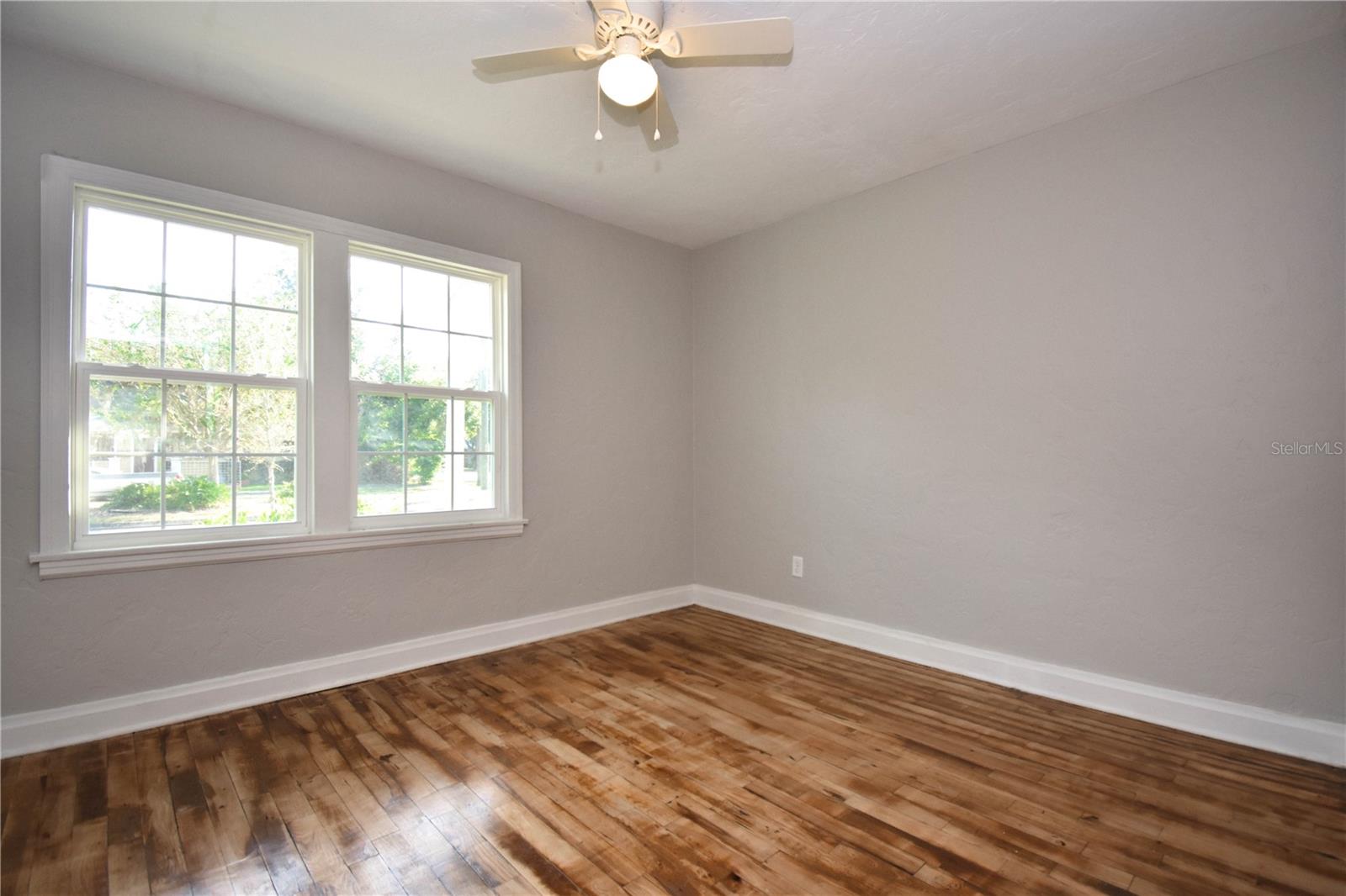 DOIG & ROBERTSONS ADD - Residential Lease