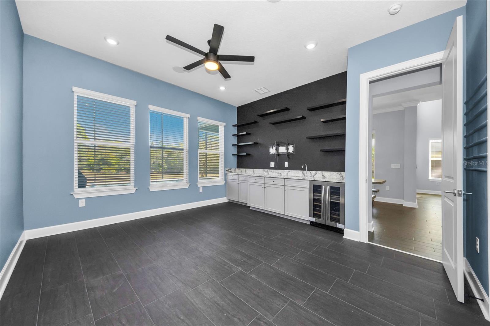 BAYSHORE HEIGHTS PT REP - Residential