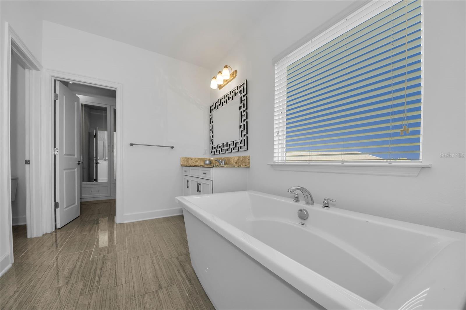 BAYSHORE HEIGHTS PT REP - Residential