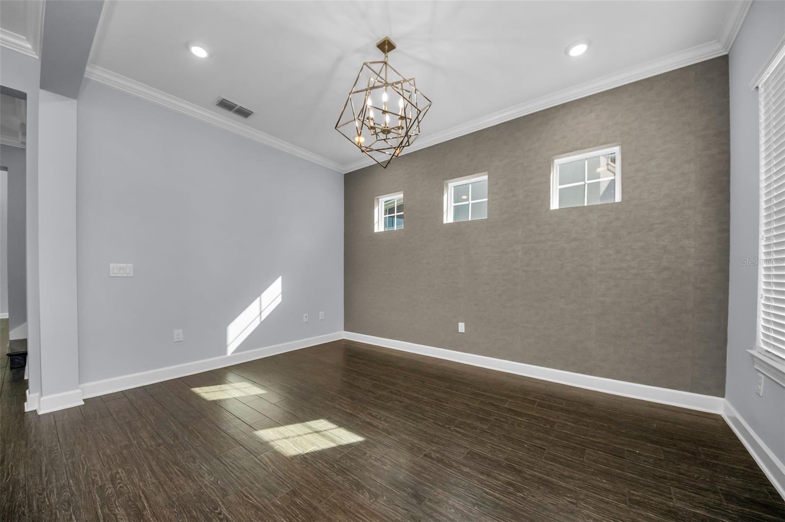 BAYSHORE HEIGHTS PT REP - Residential