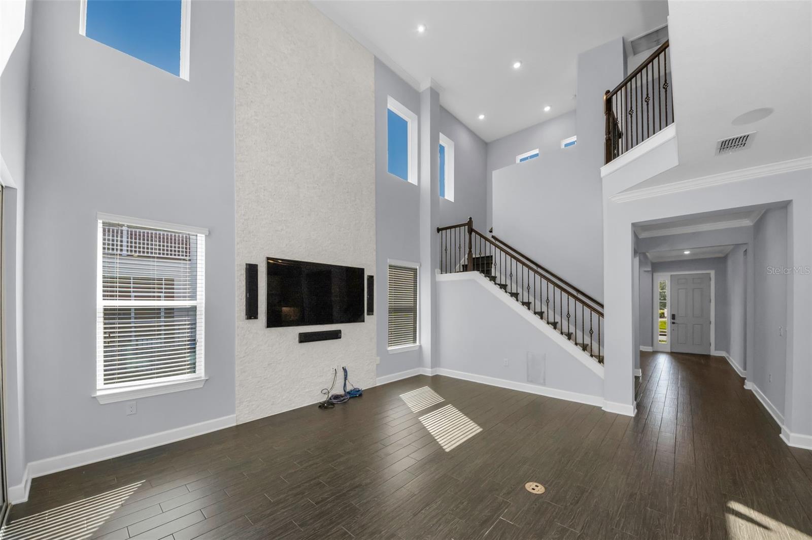 BAYSHORE HEIGHTS PT REP - Residential