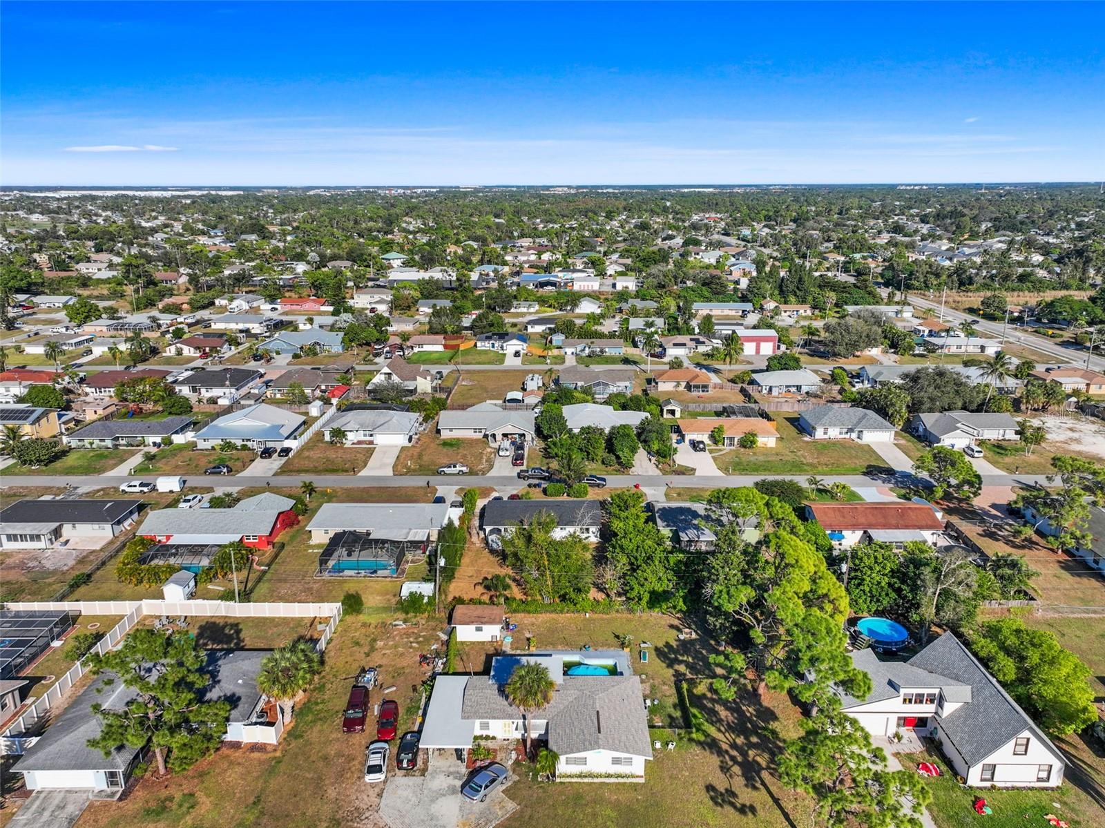 SAN CARLOS PARK - Residential