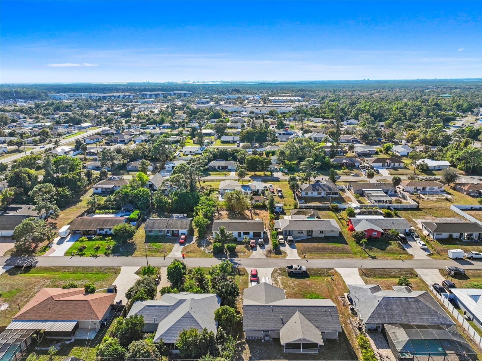 SAN CARLOS PARK - Residential