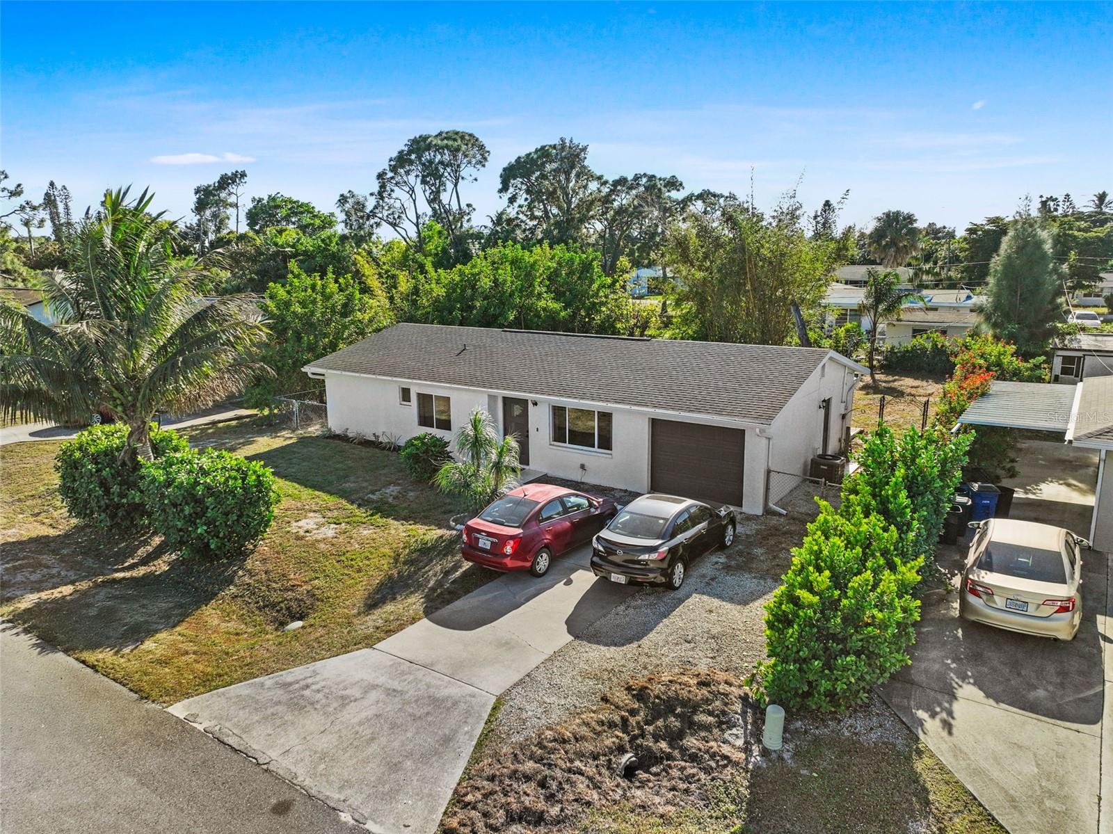 SAN CARLOS PARK - Residential