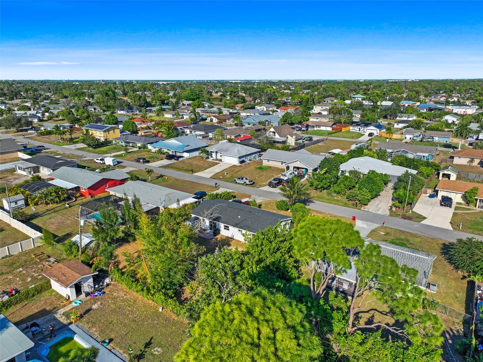 SAN CARLOS PARK - Residential