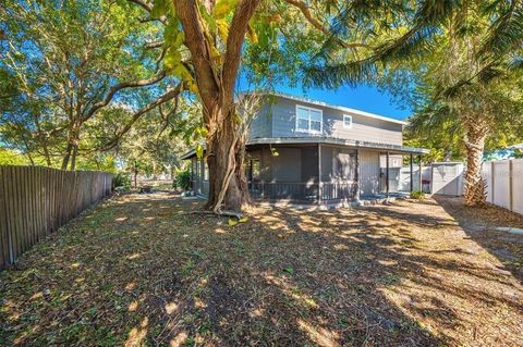 A home in SEMINOLE