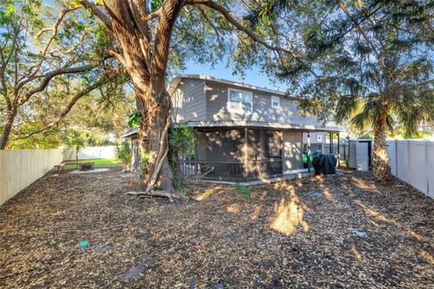 A home in SEMINOLE