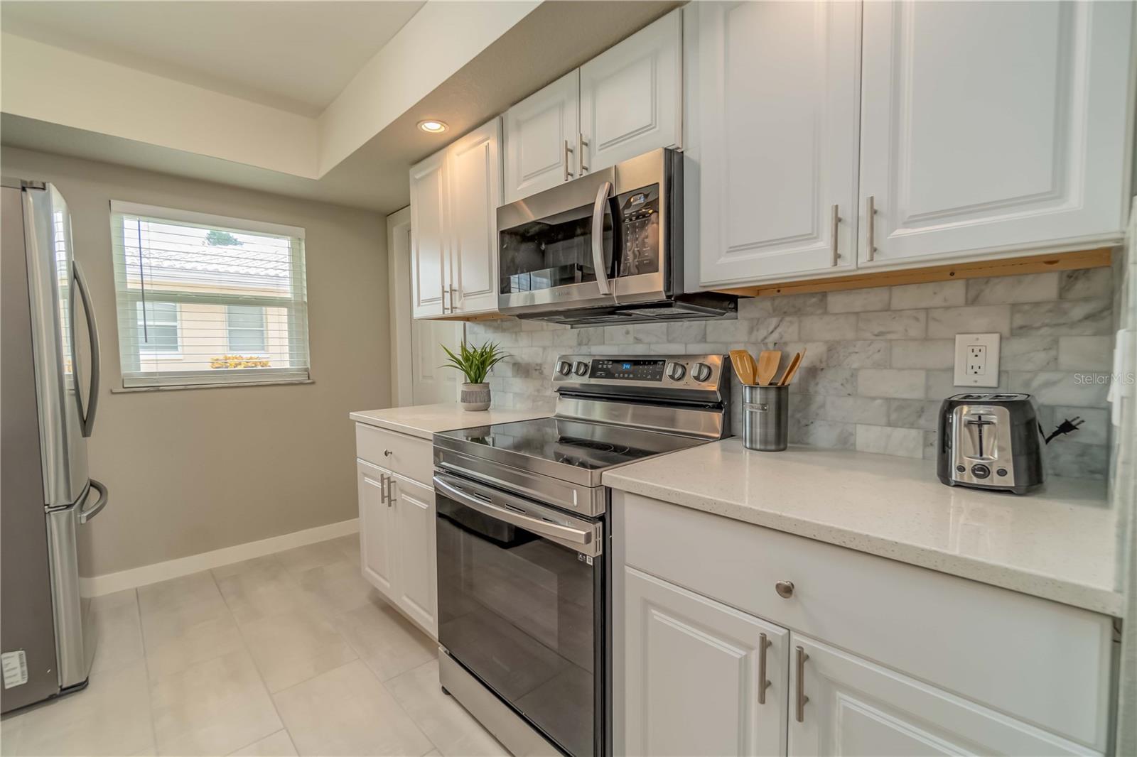 ROTONDA WEST OAKLAND HILLS - Residential Lease