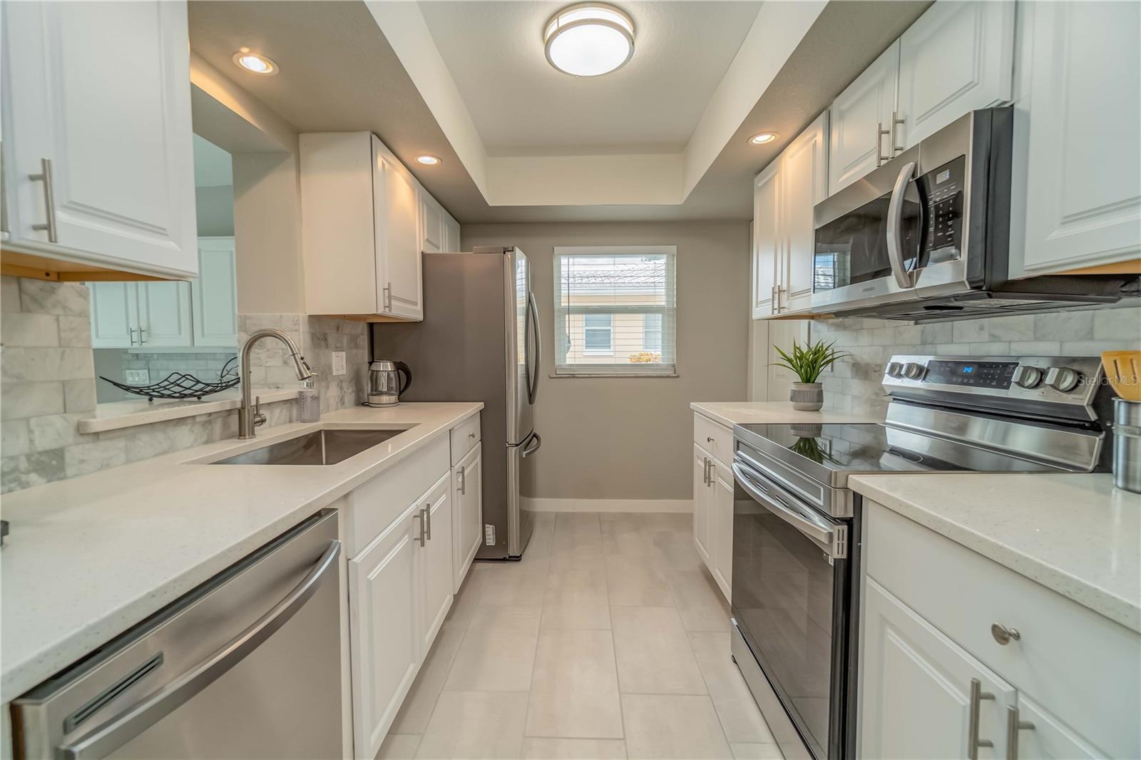 ROTONDA WEST OAKLAND HILLS - Residential Lease