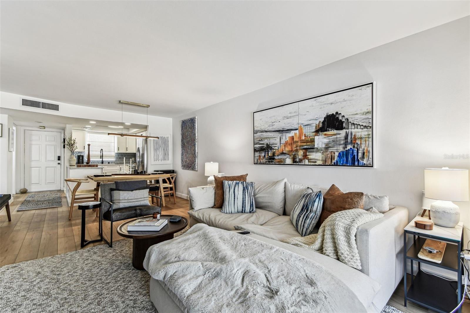 620 EDGEWATER DRIVE 204