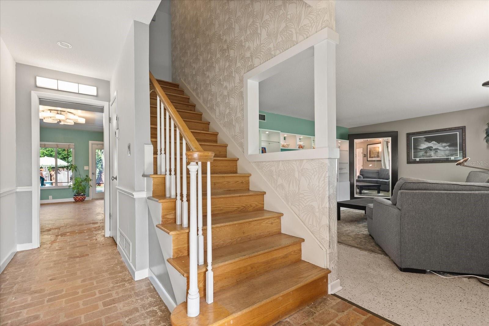 1135 THUNDER TRAIL