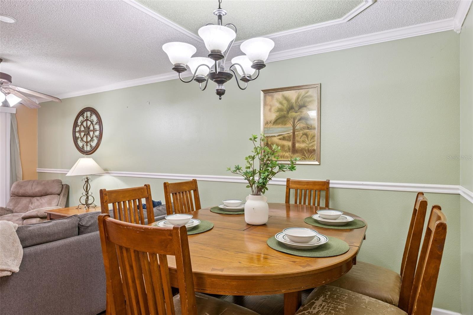 PALM VILLAS CONDO - Residential