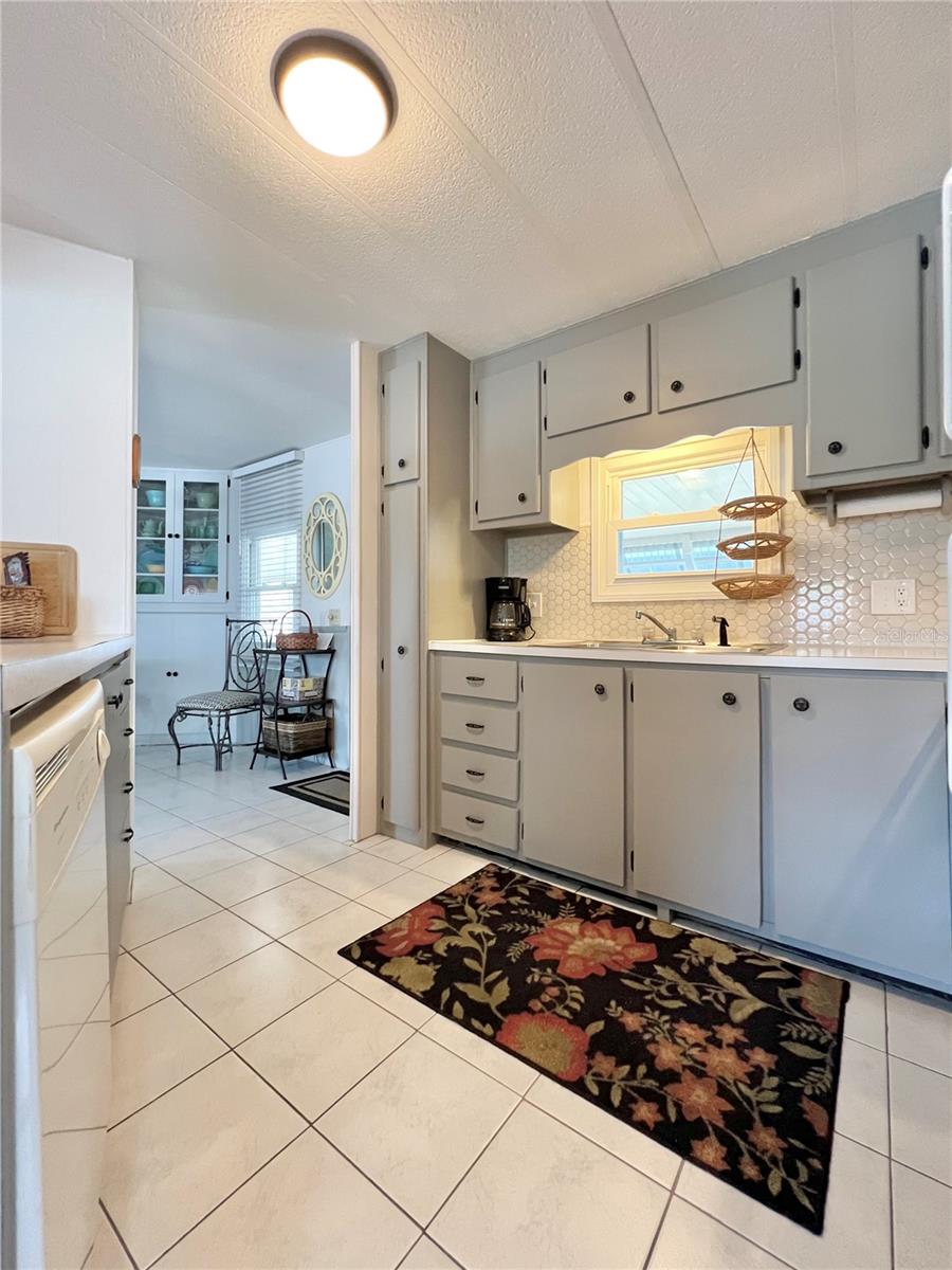 FAIRWAY VILLAGE MOBILE HOME PARK UNREC - Residential