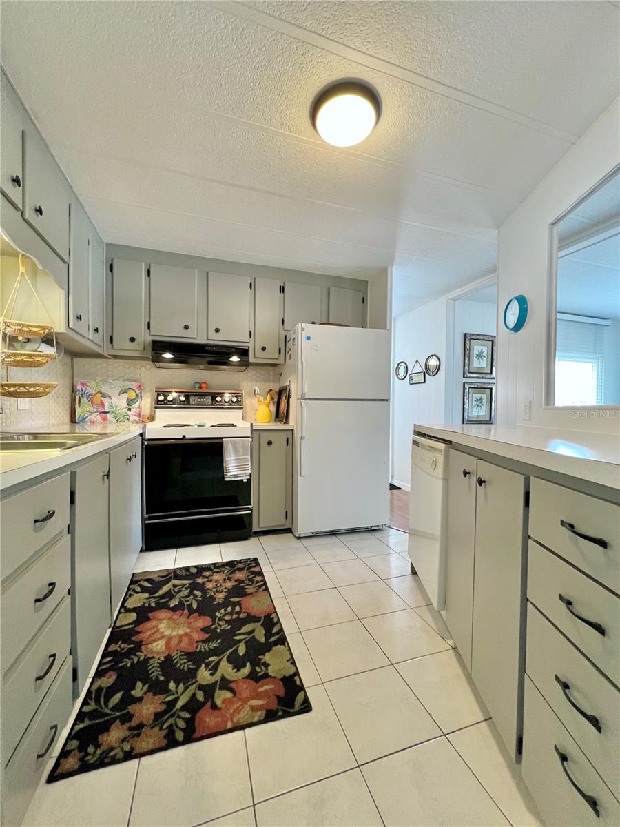 FAIRWAY VILLAGE MOBILE HOME PARK UNREC - Residential