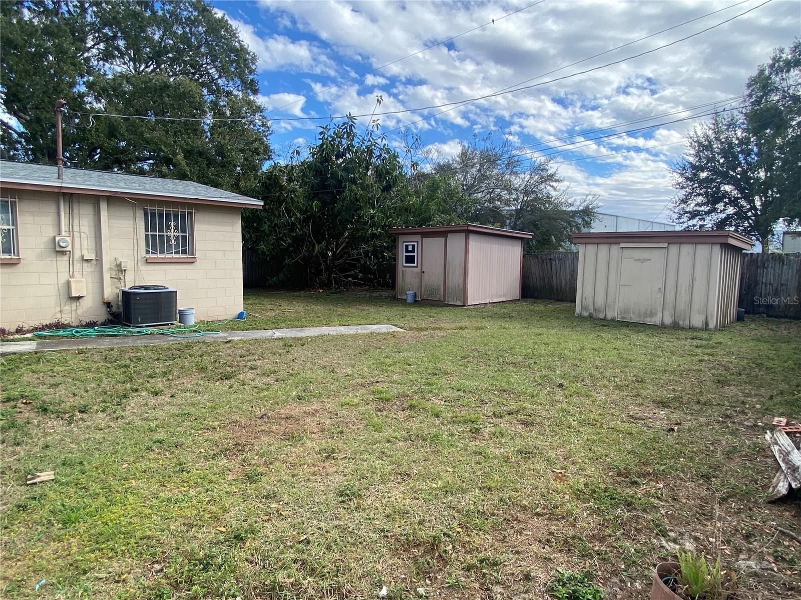 WEST PARK ESTATES UNIT 4 - Residential