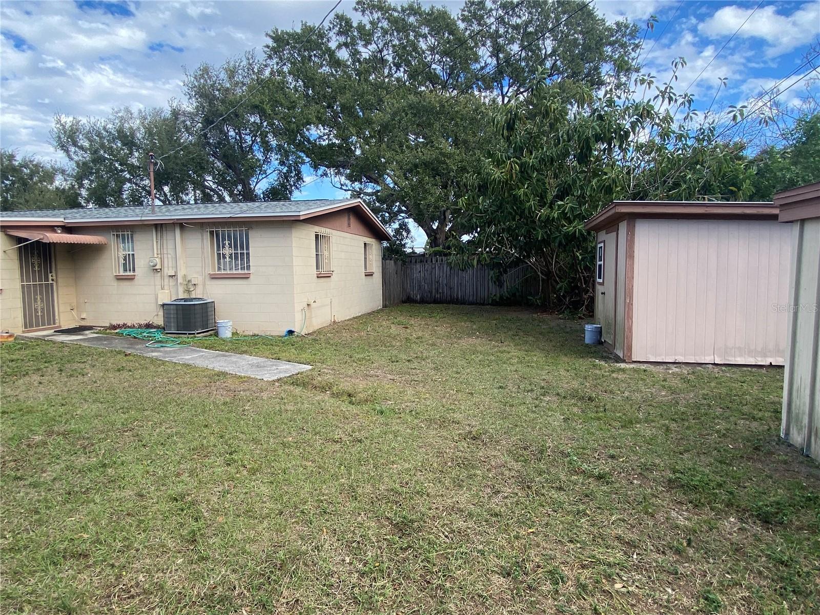 WEST PARK ESTATES UNIT 4 - Residential