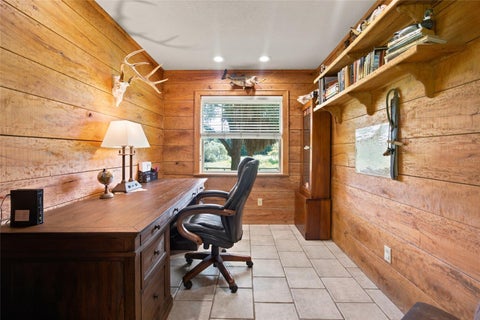 Tiny photo for 2015 NW 35th Street, Ocala, FL 34475 (MLS # OM728357)