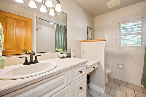 Tiny photo for 2015 NW 35th Street, Ocala, FL 34475 (MLS # OM728357)