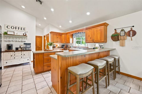 Tiny photo for 2015 NW 35th Street, Ocala, FL 34475 (MLS # OM728357)