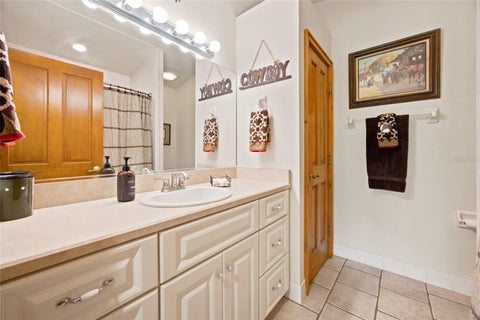 Tiny photo for 2015 NW 35th Street, Ocala, FL 34475 (MLS # OM728357)