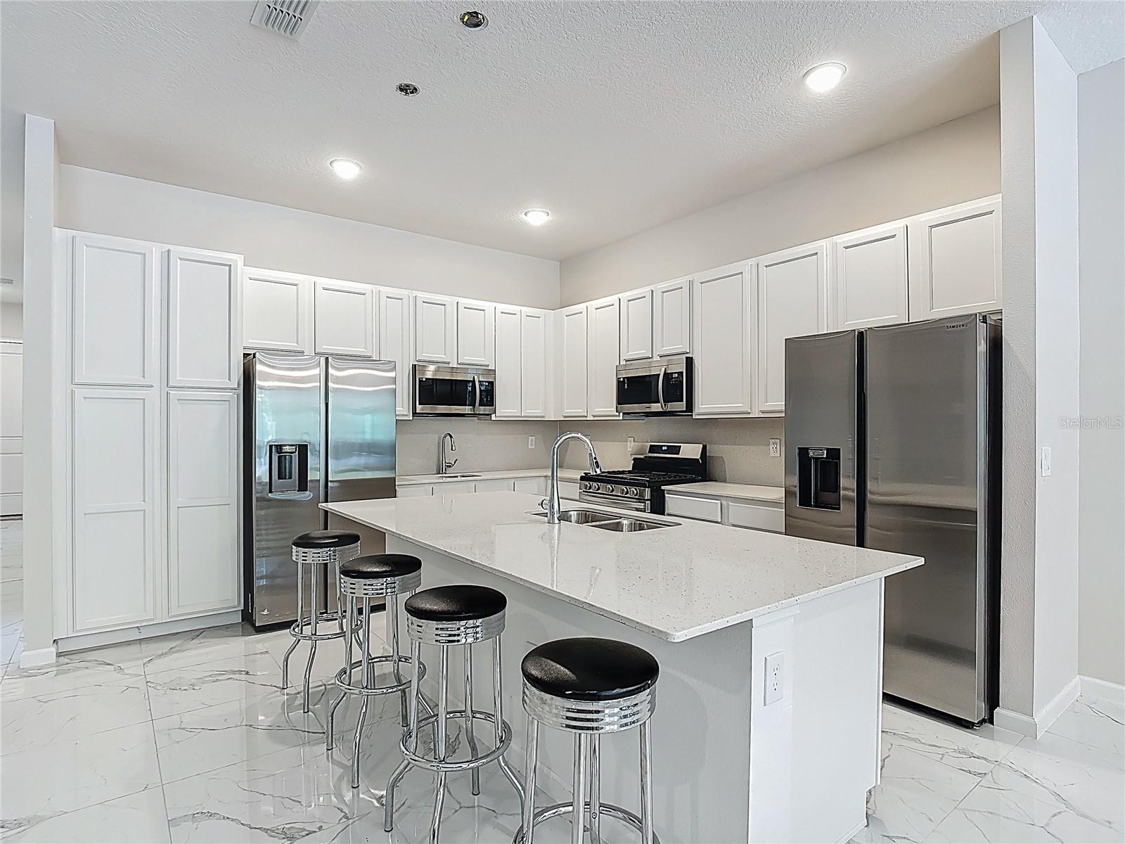 WATERSONG PH TWO - Residential