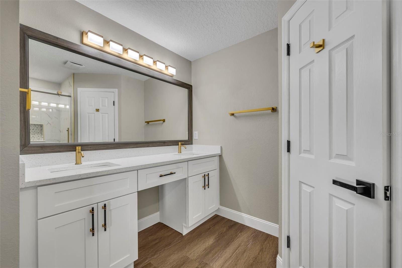 GROVELAND CRANES LANDING EAST LT 01 PB 48 - Residential