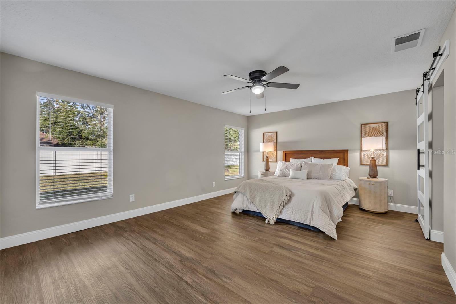 GROVELAND CRANES LANDING EAST LT 01 PB 48 - Residential