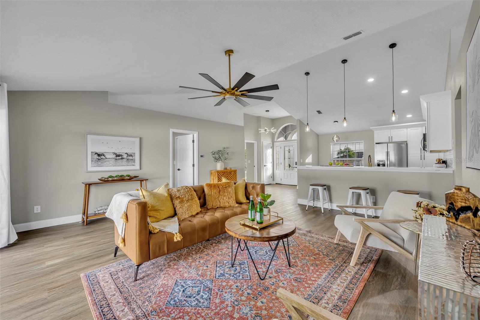 GROVELAND CRANES LANDING EAST LT 01 PB 48 - Residential