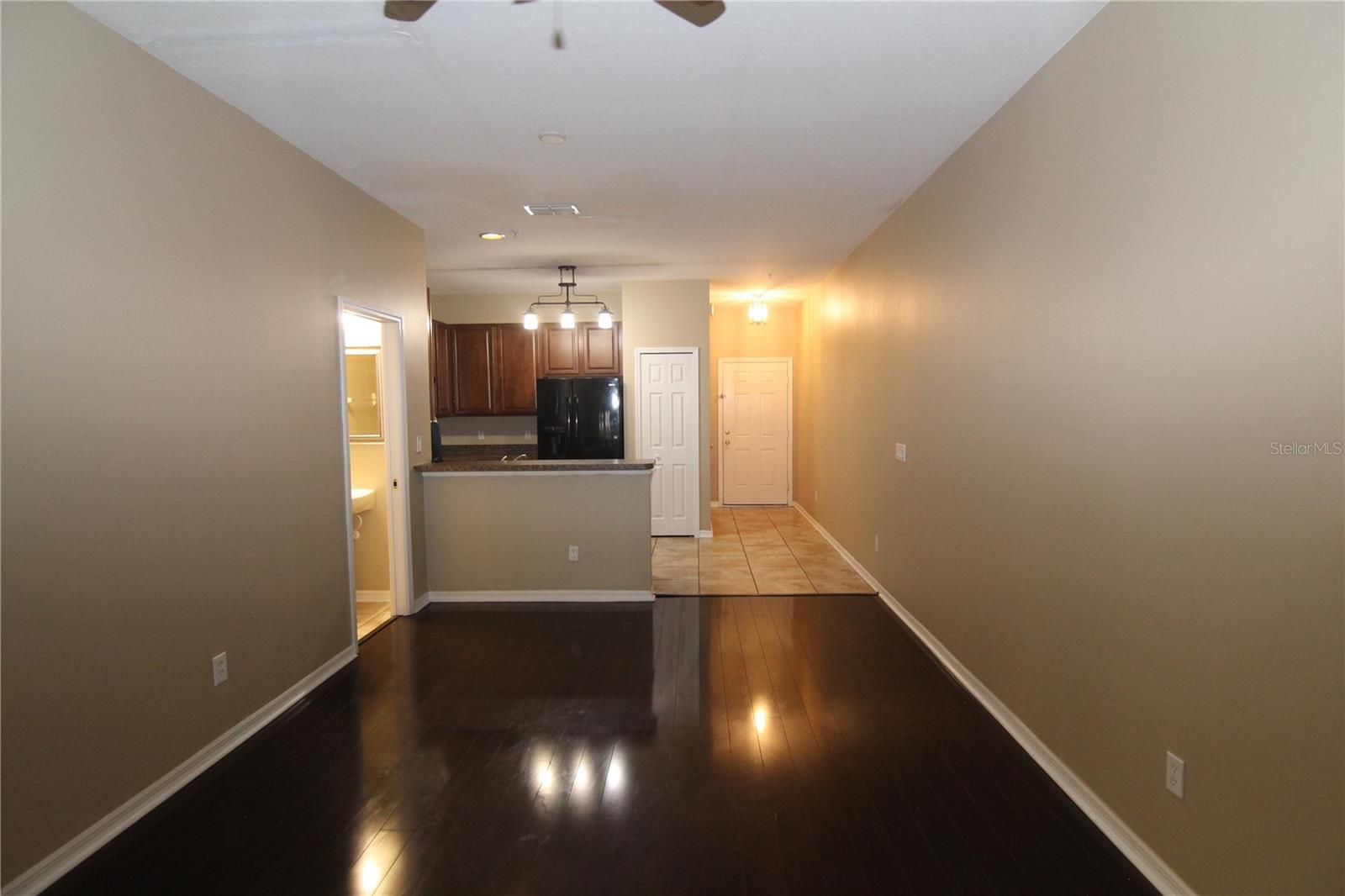 Photo 8 of 19 of 1372 GLENLEIGH DRIVE townhome