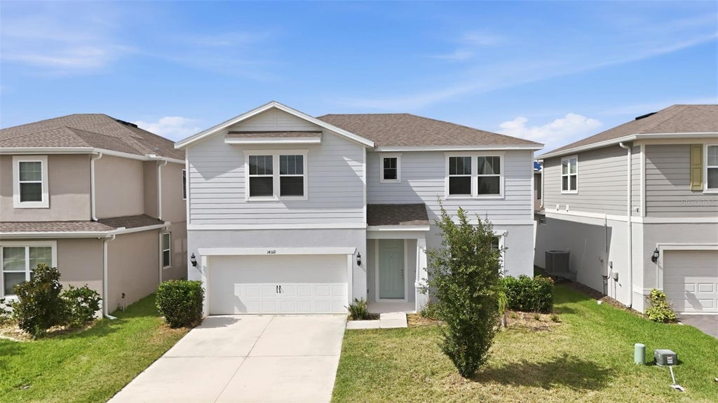 Photo of 14312 Crestavista Avenue, Clermont, FL 34714 (MLS # G5117031)