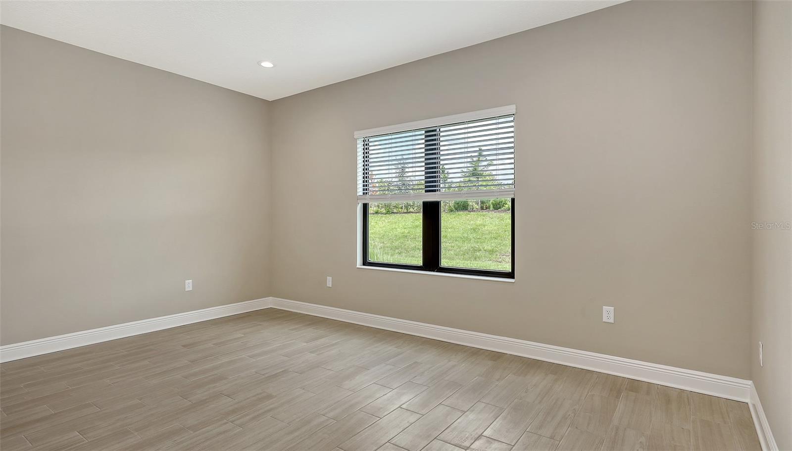 PALM GROVE AT LAKEWOOD RANCH - Residential