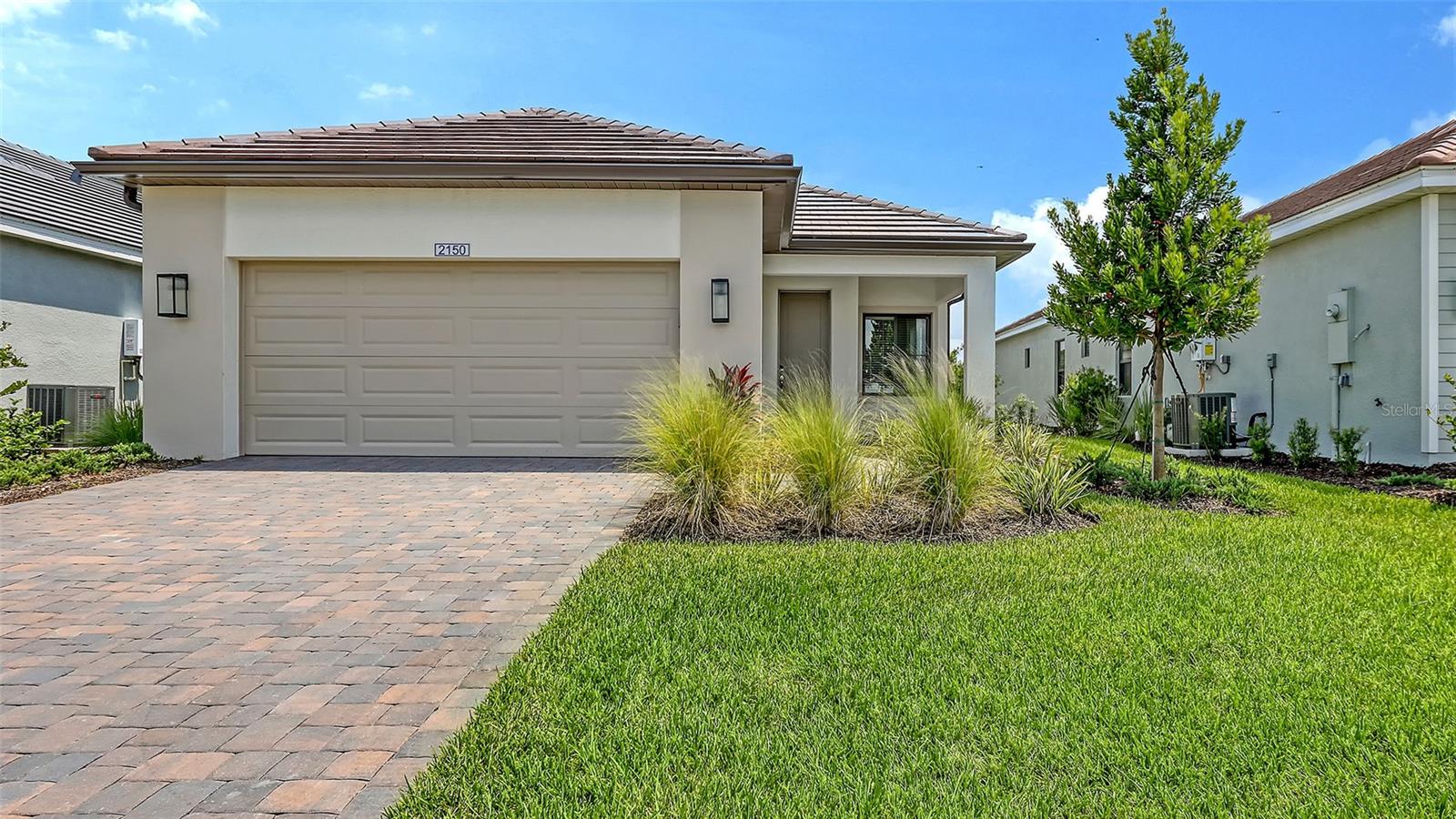 2150 BAMBOO PALM COVE