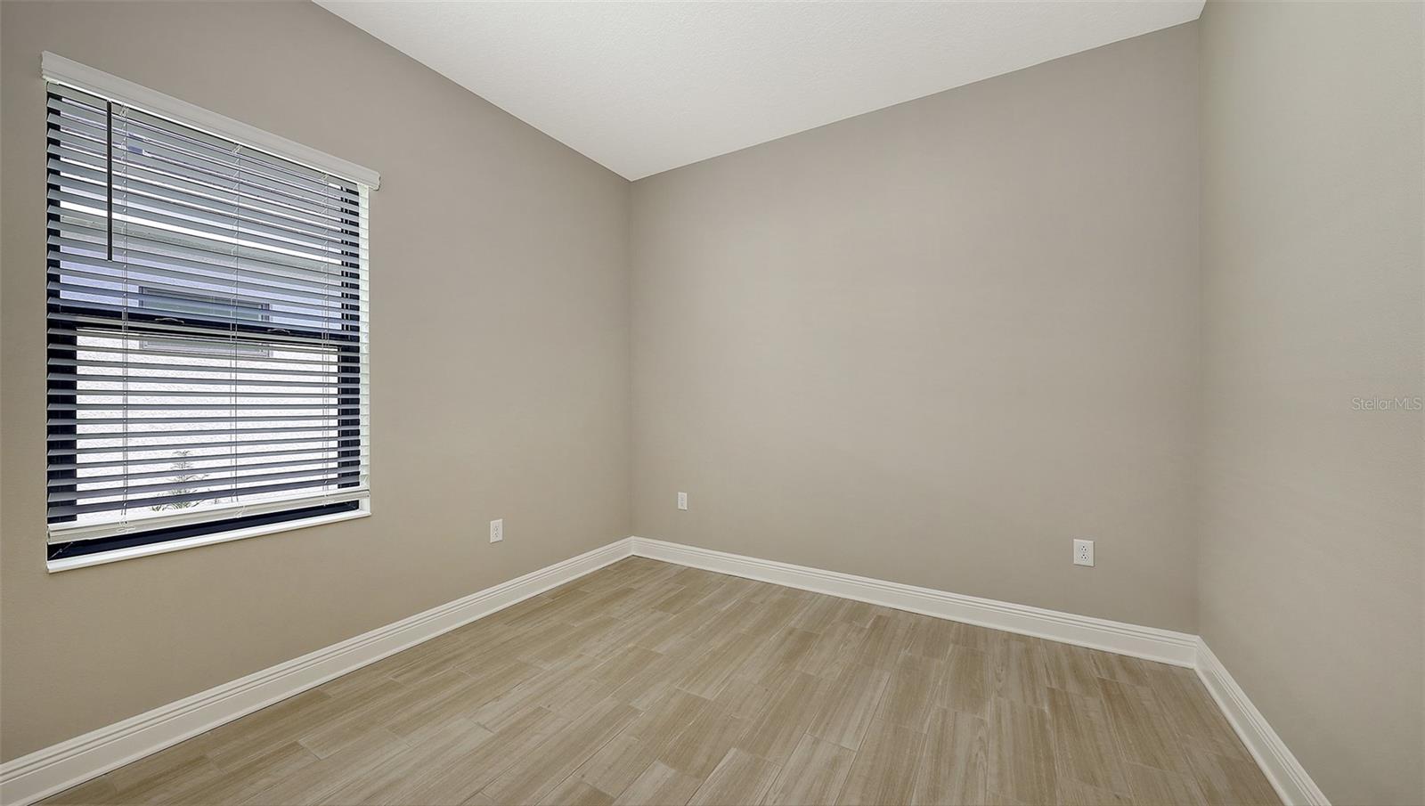 PALM GROVE AT LAKEWOOD RANCH - Residential