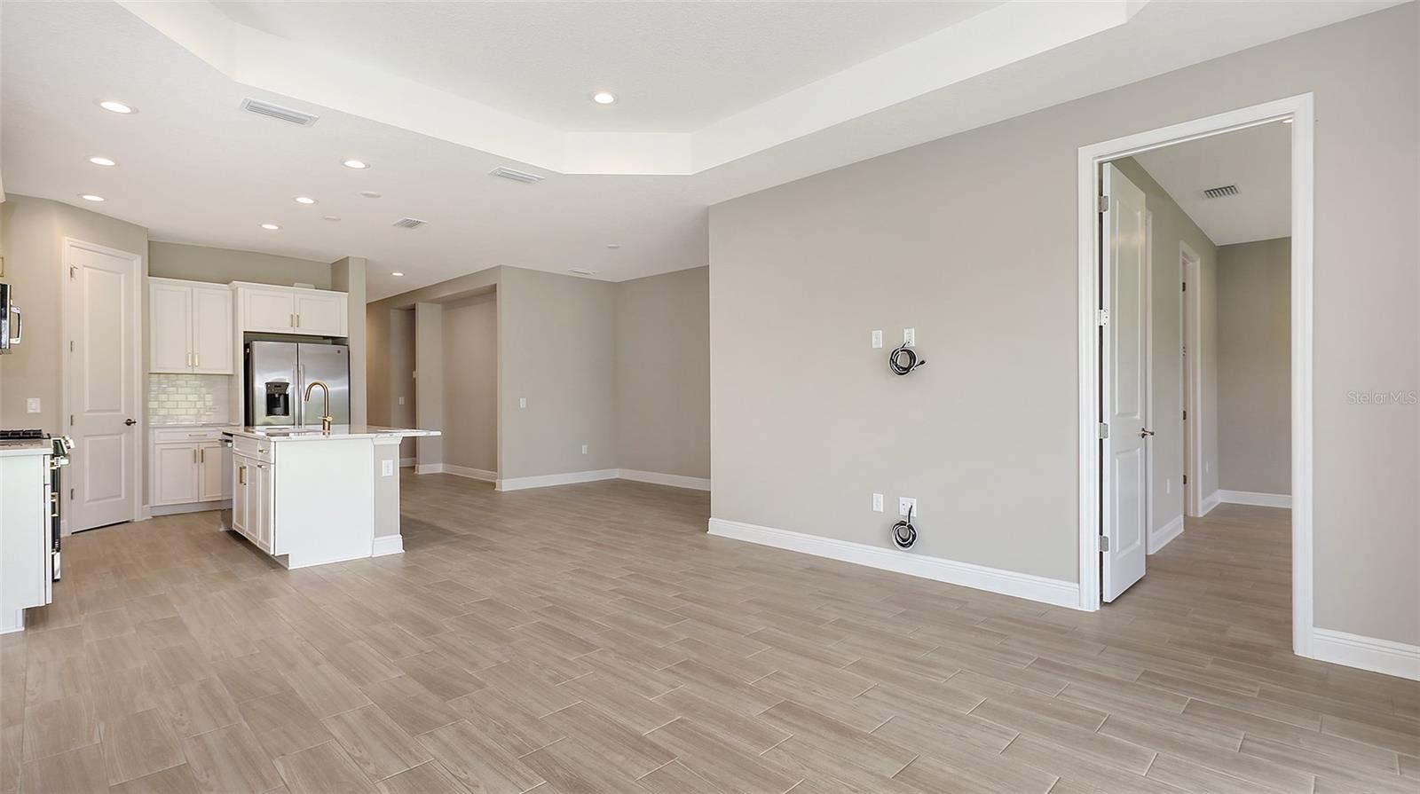 PALM GROVE AT LAKEWOOD RANCH - Residential