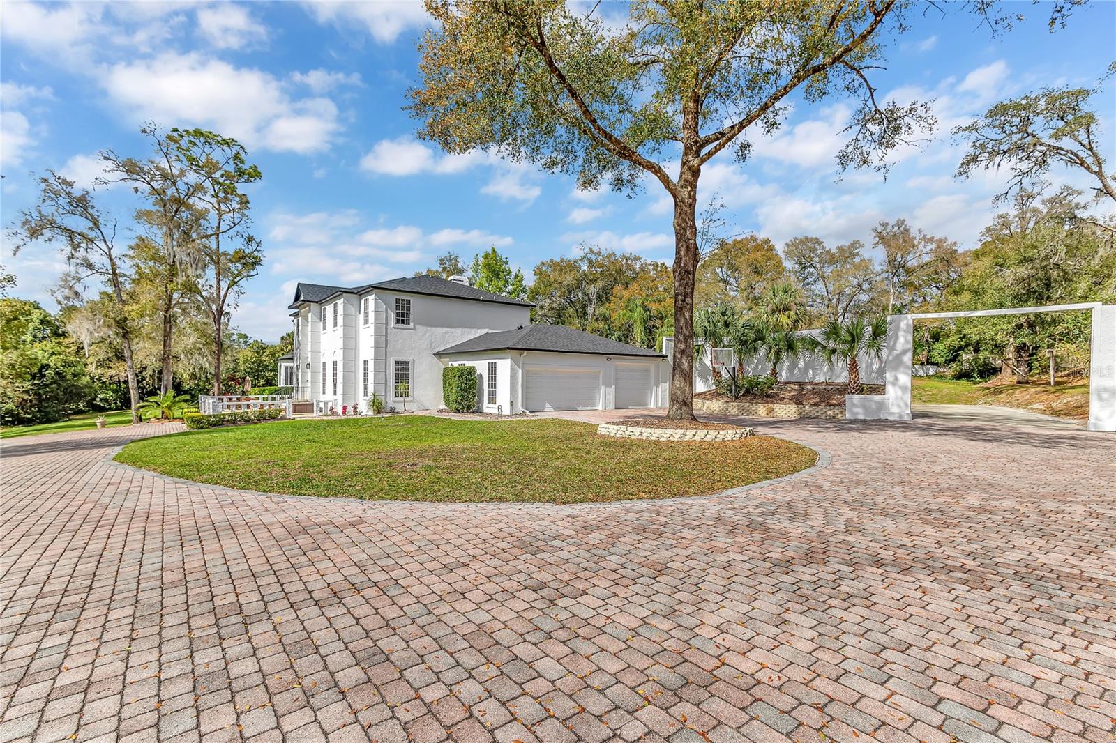 1943 WINGFIELD DRIVE