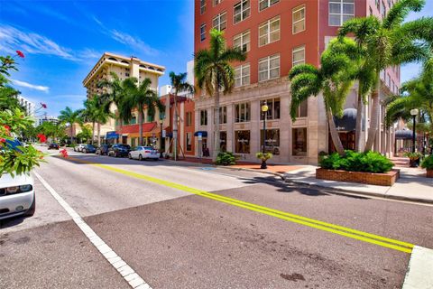 A home in SARASOTA