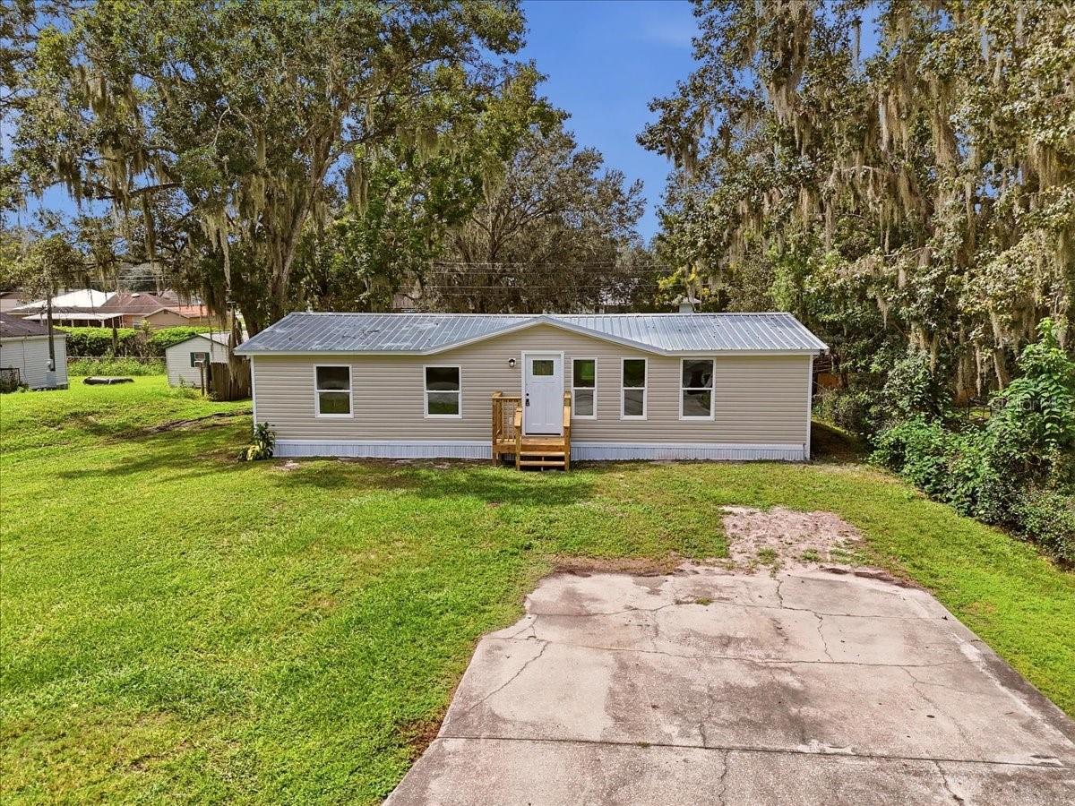 2412 ISLAND OAKS W